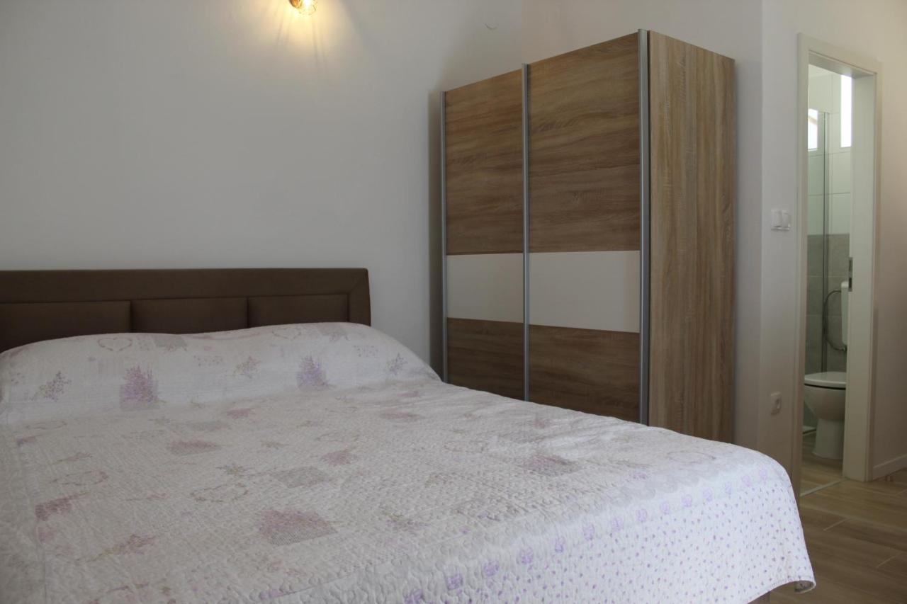 Apartments Kekel Biograd Na Moru Eksteriør billede