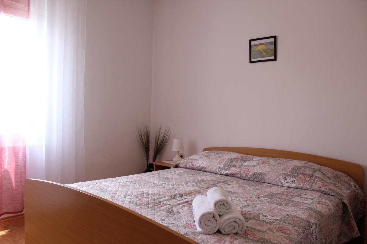 Apartments Kekel Biograd Na Moru Eksteriør billede