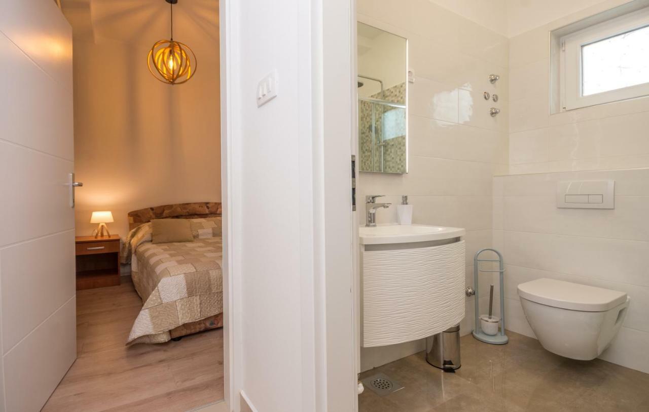 Apartments Kekel Biograd Na Moru Eksteriør billede